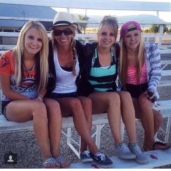 Meet your Posher, Stacey - Picture 1 of 1