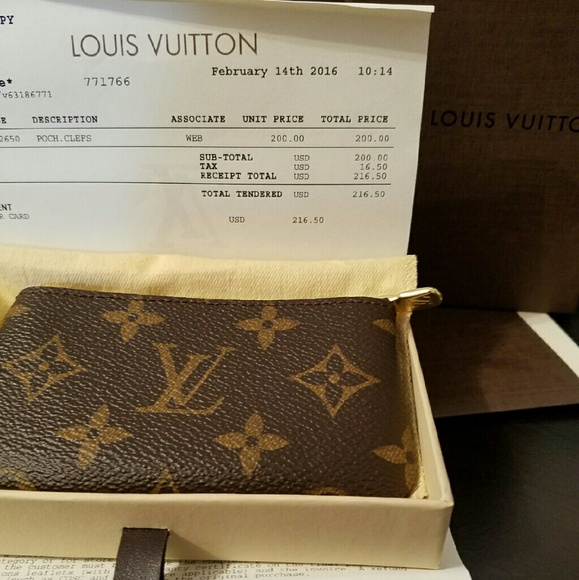 Louis Vuitton Key Pouch - Picture 4 of 4