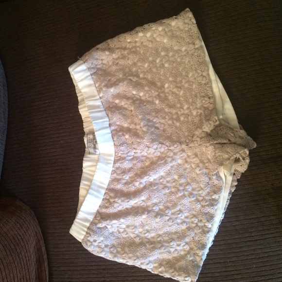 Short - Picture 2 of 2