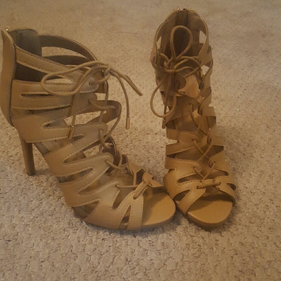 Reflections high heels (Anne michelle)