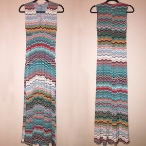 LAST CHANCE! Chevron Print Maxi Dress