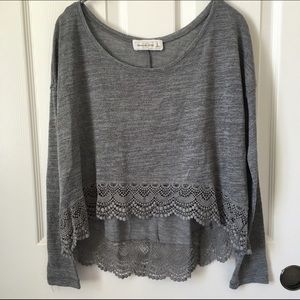 A&F grey top