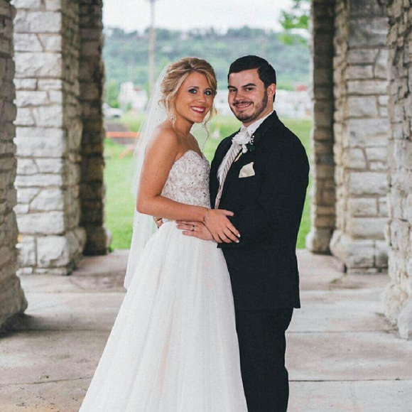 Meet your Posher, Kyle - Picture 1 of 1