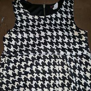 Hounds tooth skater dress