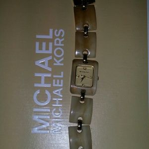MK watch