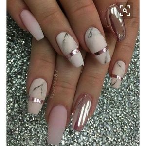 Meet your Posher, Beatriz