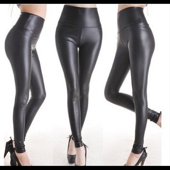 Boutique Pants - 🆕💕❤️Sexy High Waisted Wet Look Leggings
