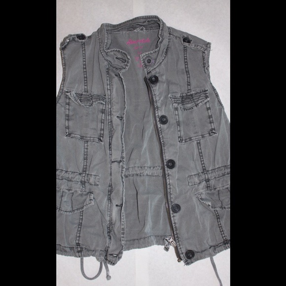 Aeropostale gray vest