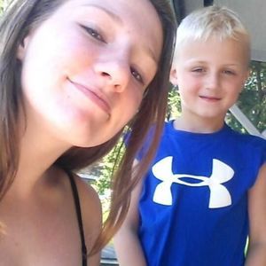 Meet your Posher, Elyse