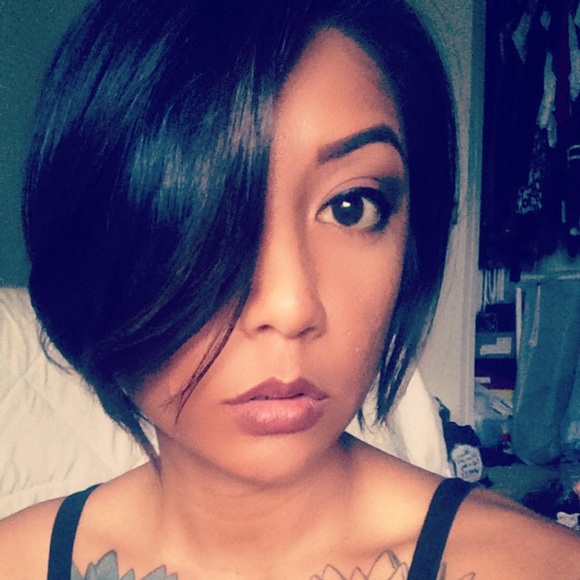 Meet your Posher, Jenny - Picture 2 of 2