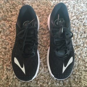 Brooks New PureFlow 5