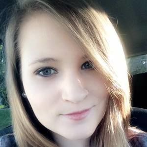 Meet your Posher, Carlie