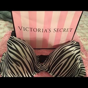 Victoria's Secret Naked Collection Bra 38D
