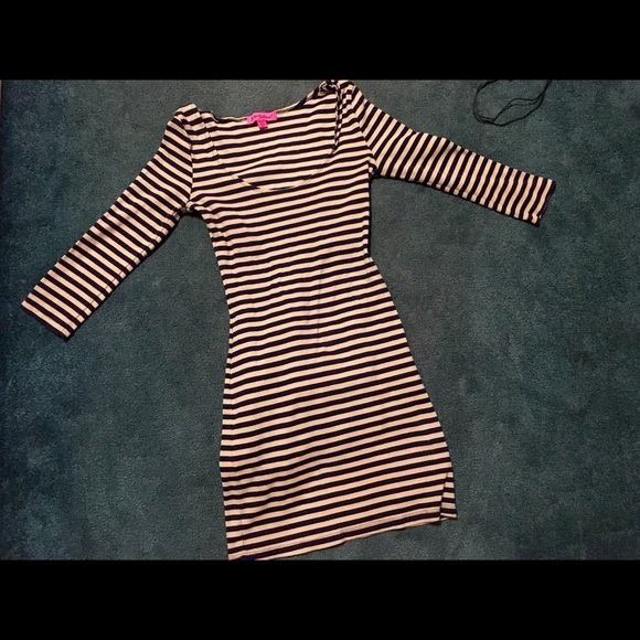 💕Betsey Johnson Blue and Tan Ruffled Dress💕 - Picture 2 of 4