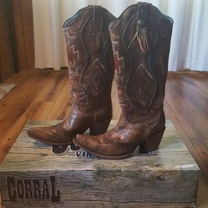 Lower price! Corral Cowgirl boots - BRAND NEW!