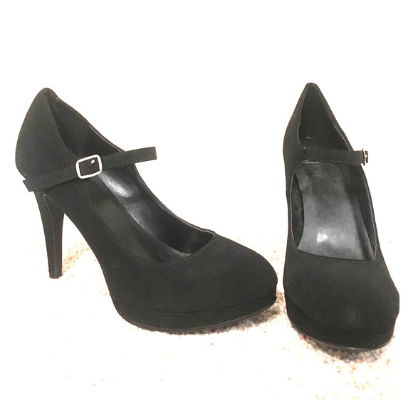 Never Been Worn Suede Black Heels