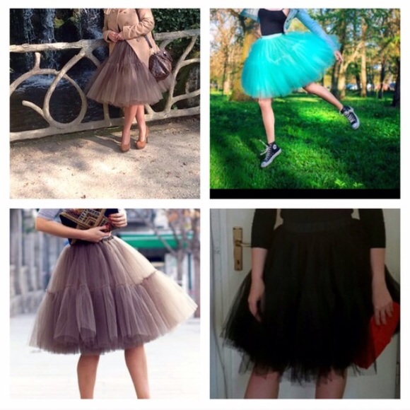 📌SOLD📌NEW Black Tulle Skirt - Picture 4 of 4