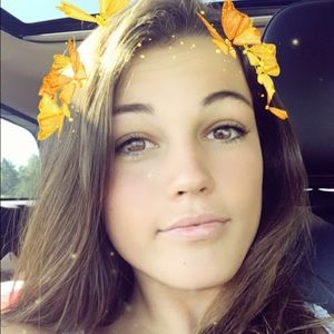 Meet your Posher, Jaci