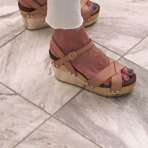 Natural Flog sandals