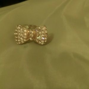 Fake Diamond bow ring
