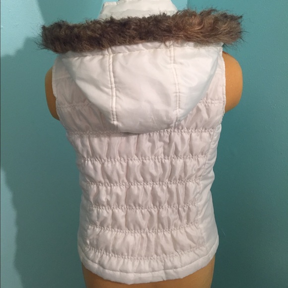 SOLD - Picture 3 of 4