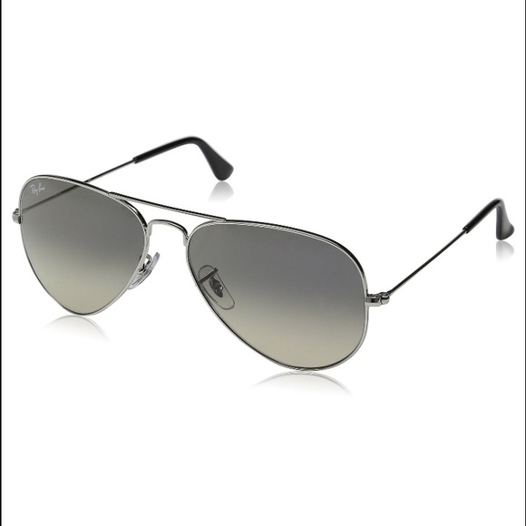 Ray-Ban Accessories - Ray Ban gray aviators sunglasses