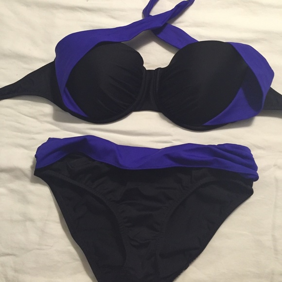NWOT Venus black and royal blue bikini
