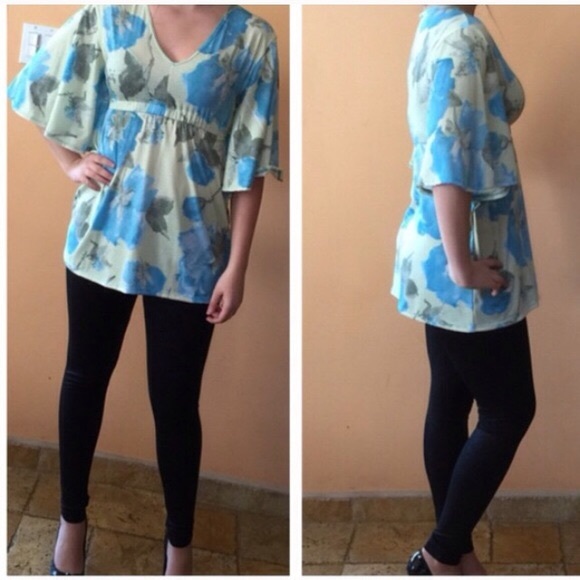 LAST ONE Classic Woman Blue/Green Floral Tunic NWT - Picture 4 of 6