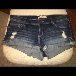 Hollister shorts!
