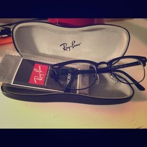 RAY-BAN CLUBMASTER EYEGLASSES Matte Black