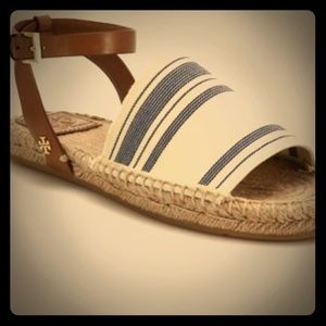 Tory burch sandals