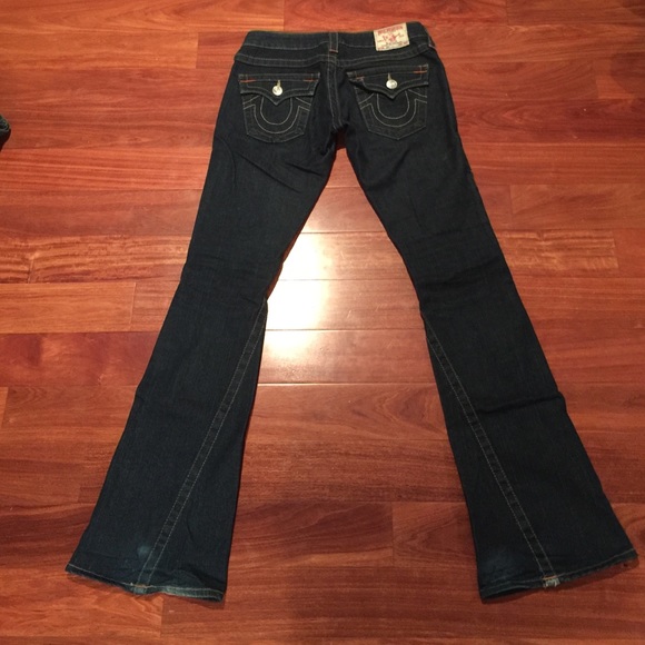 True Religion size 25 dark wash jeans