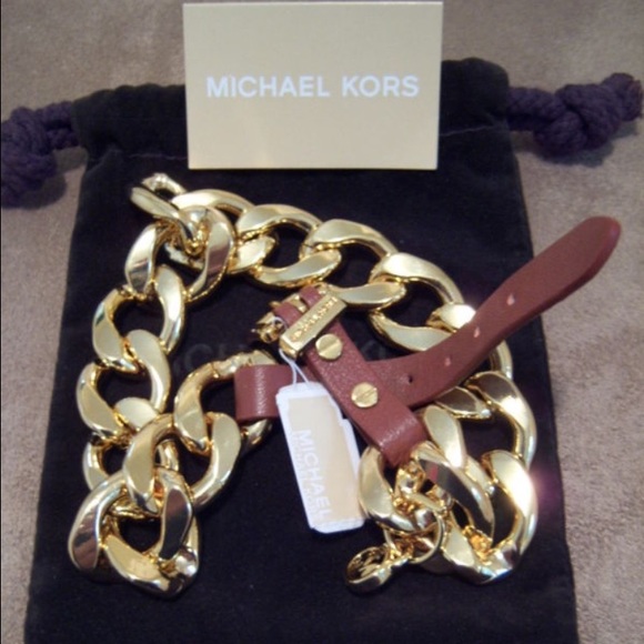 Michael Kors Double-Wrap Chain Bracelet - Picture 4 of 4