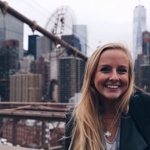 Meet your Posher, Brooke