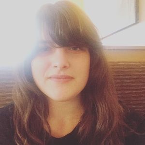 Meet your Posher, Elizabeth