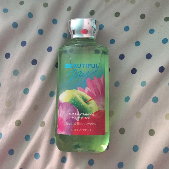 Brand new Bath and Body Works shower gel