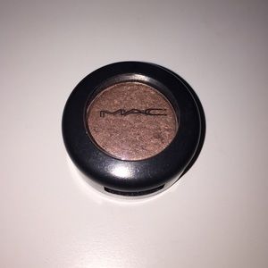 Mac Eyeshadow in Sable