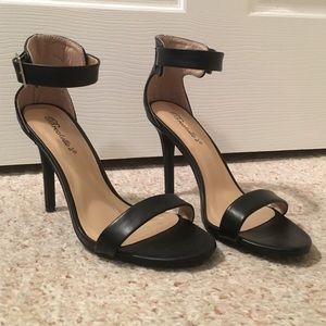 Never Been Worn Black Sexy Heels