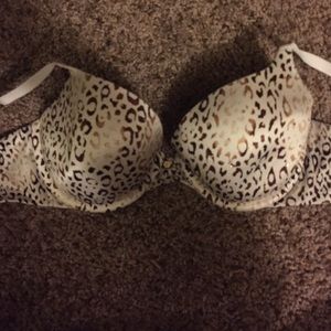 34D lined Demi Victoria's Secret bra