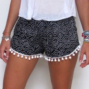 Large polka dot Pom shorts