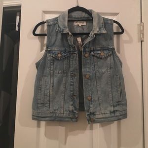 Madewell washed jean vest
