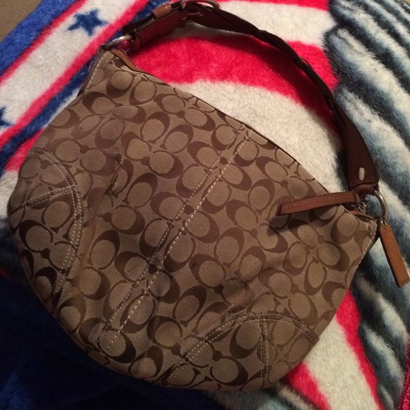 Used Authentic Coach Bag - Picture 1 of 4