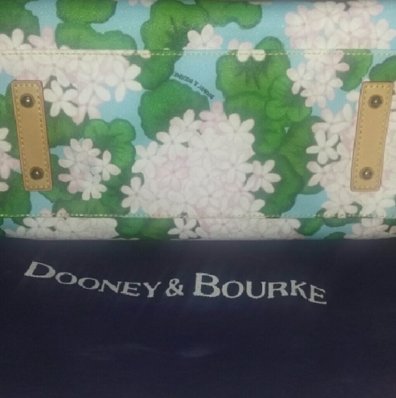 New Blue Mickey Mouse Dooney & Bourke Purse at Walt Disney  NEW Dooney & Bourke