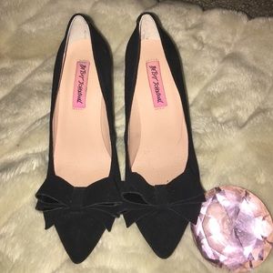 Betsey Johnson black heels