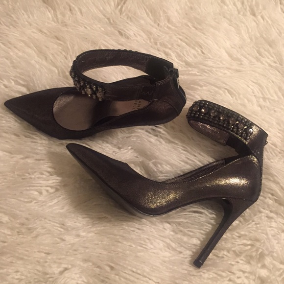 ✨Brand New Adrianna Papell heels! - Picture 4 of 4