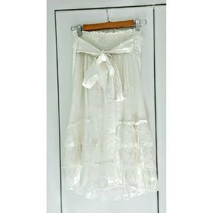 Beautiful white dress juicy Couture dress