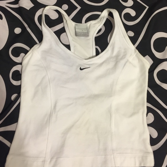 Nike sports top