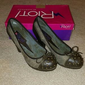 Olive green heels