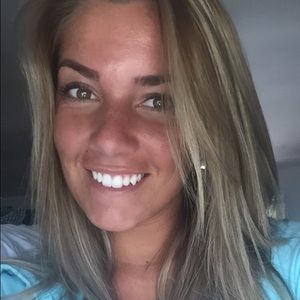 Meet your Posher, Marissa