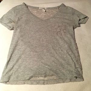 XS Aeropostale tee-shirt